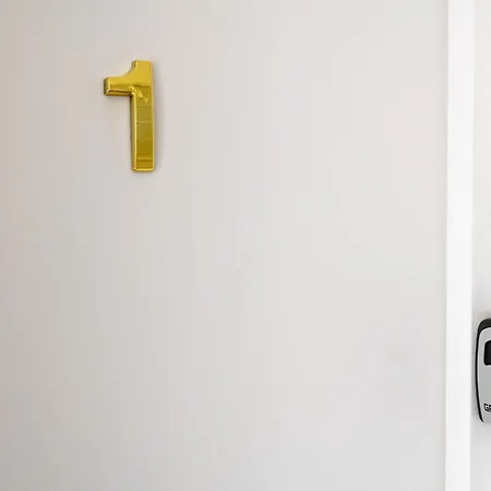 Everman Apartment Anzin