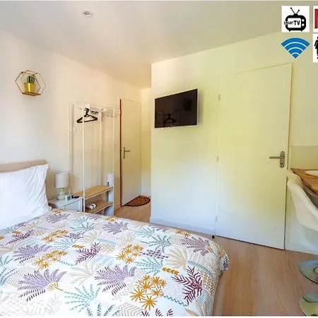 Everman Apartment Anzin