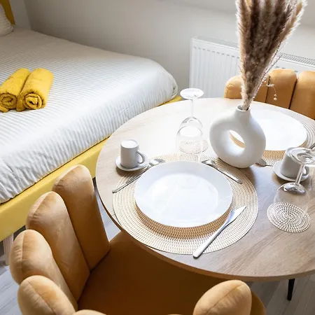 アパート Everman *